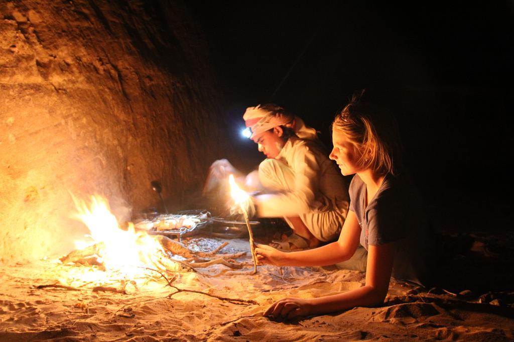 Wadi Rum Sleep Under The Stars Exterior photo